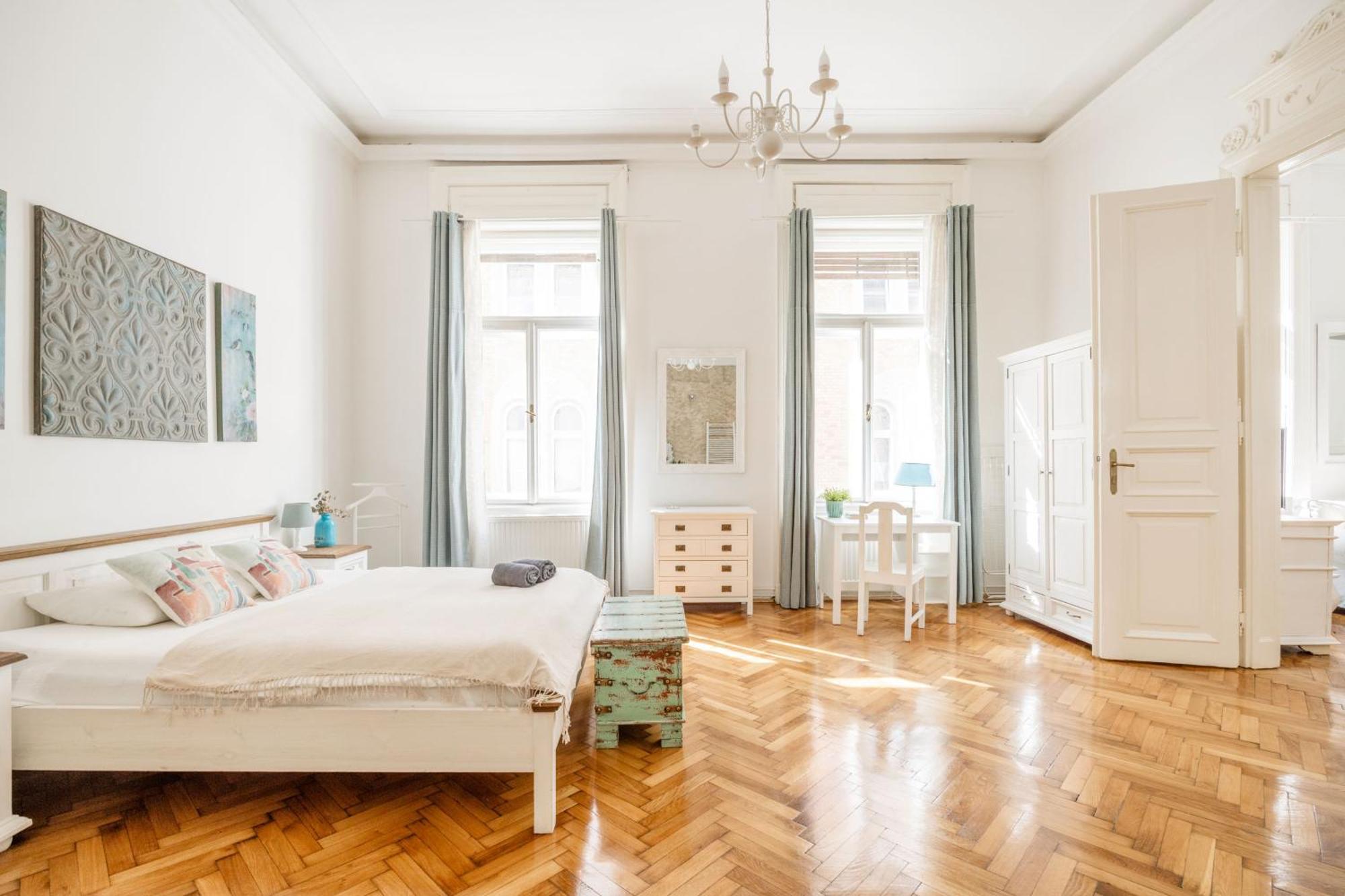 Wellness Retreat With Sauna & Jacuzzi - 1 Min To Opera Apartment *